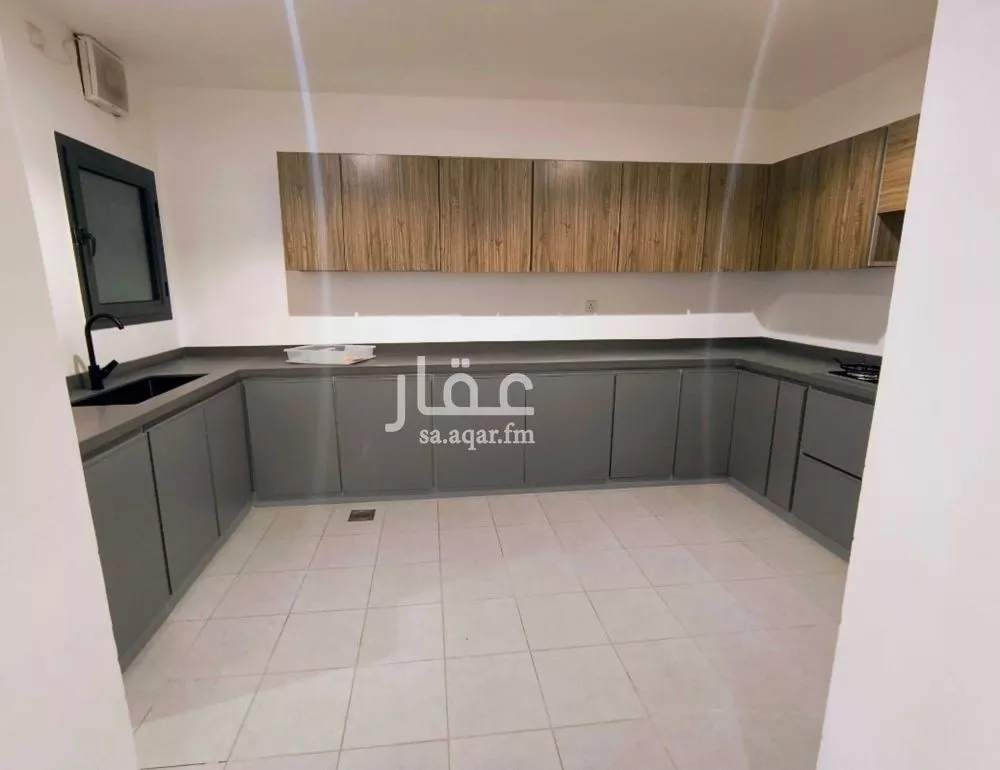 4 bedroom apartment in Al Hamdaniyah, Jeddah 10