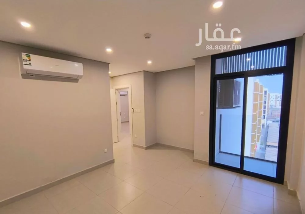 3 bedroom apartment in Al Hamdaniyah, Jeddah 15