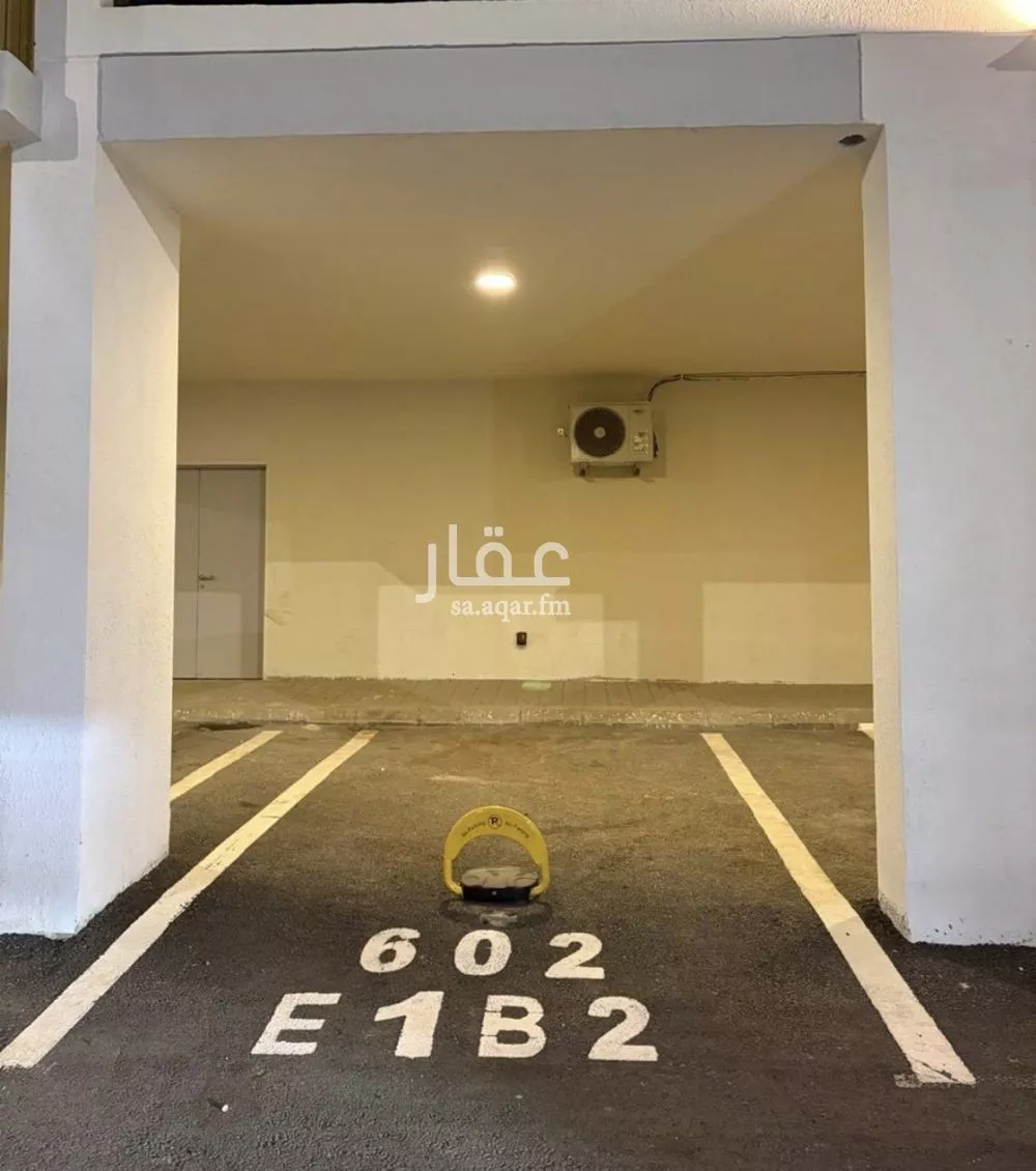 3 bedroom apartment in Al Hamdaniyah, Jeddah 19