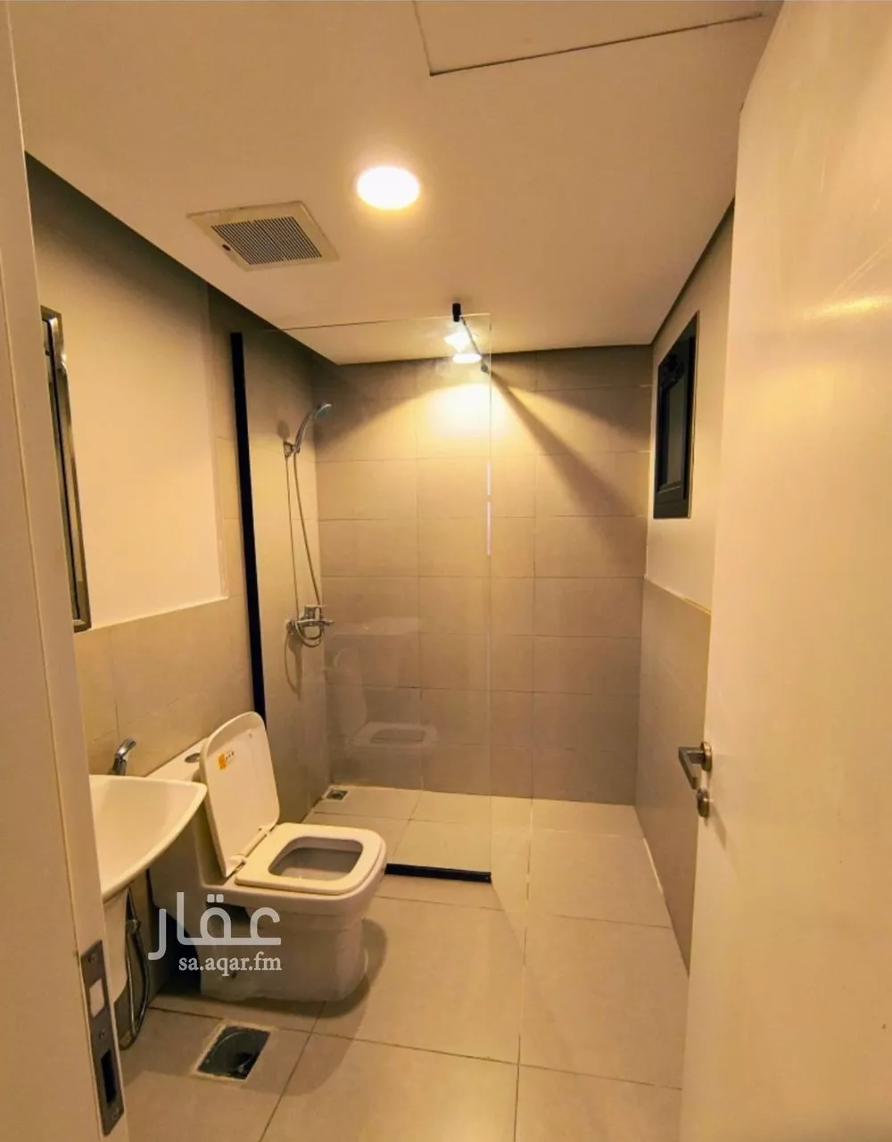 3 bedroom apartment in Al Hamdaniyah, Jeddah 14