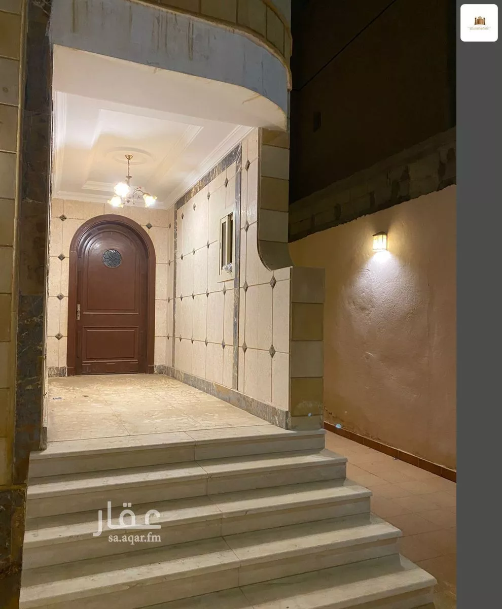 فيلا 7 غرف في الفلاح 4