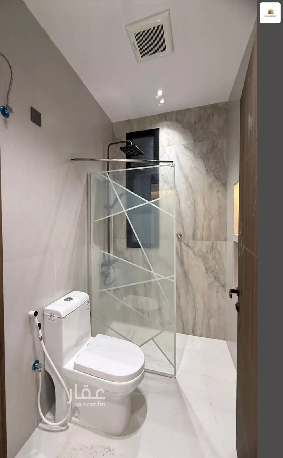 6 bedroom villa in Al Quraynah, Jeddah 6