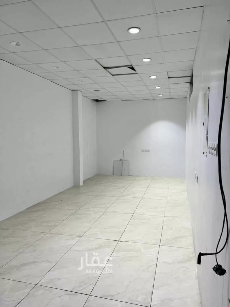 shop in Al Safa, Jeddah 4