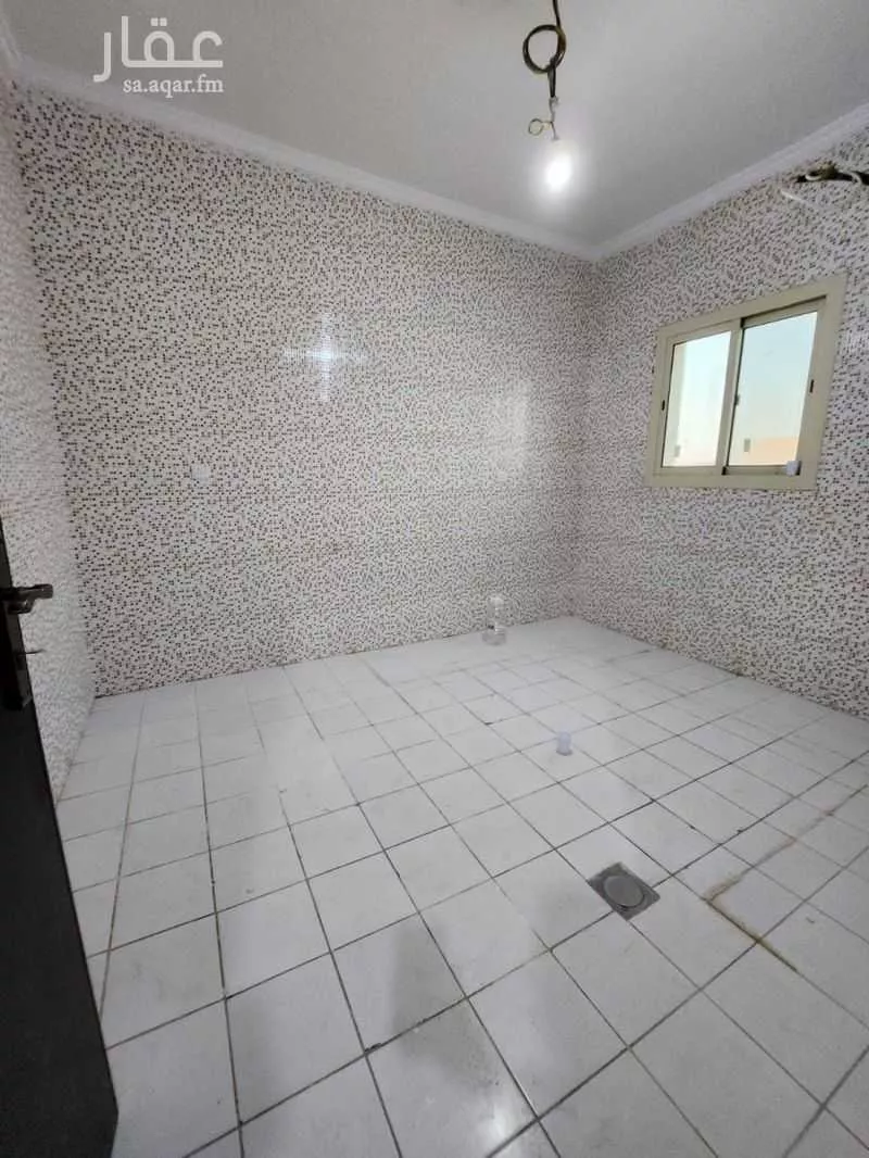 شقة 5 غرف في الحمراء و ام الجود 5