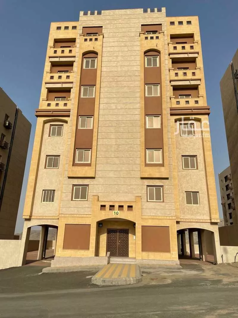 شقة في الحمراء و ام الجود