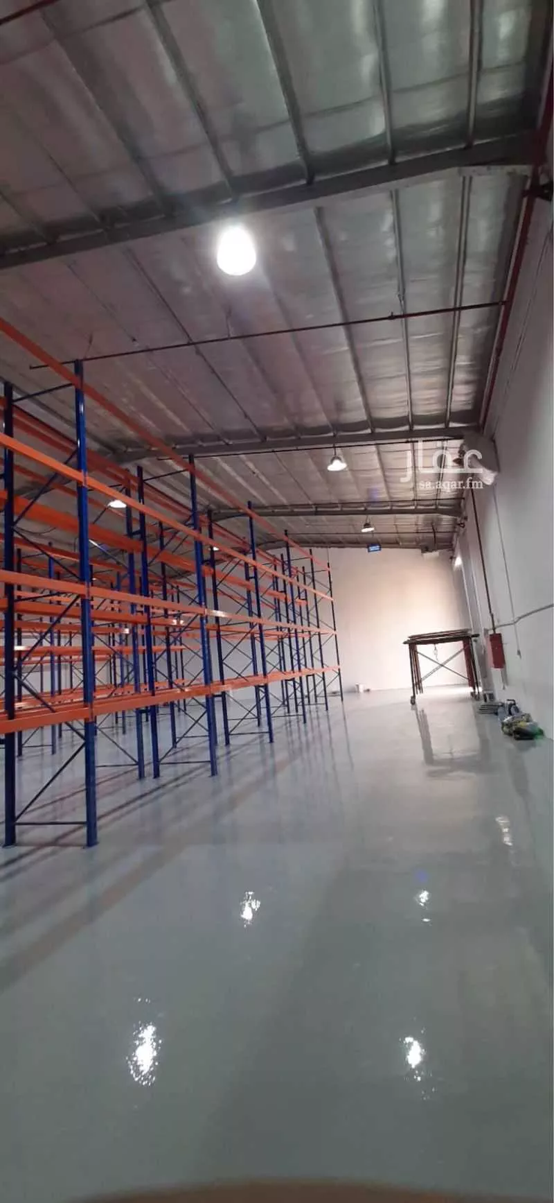 مستودع 500 م² في السلي 3