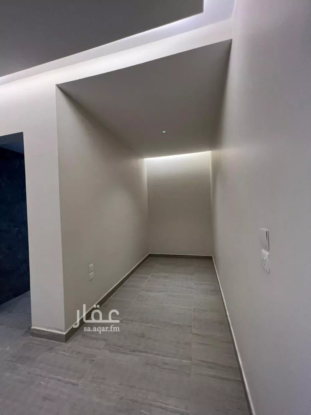 4 bedroom villa in King Fahd, Riyadh 11