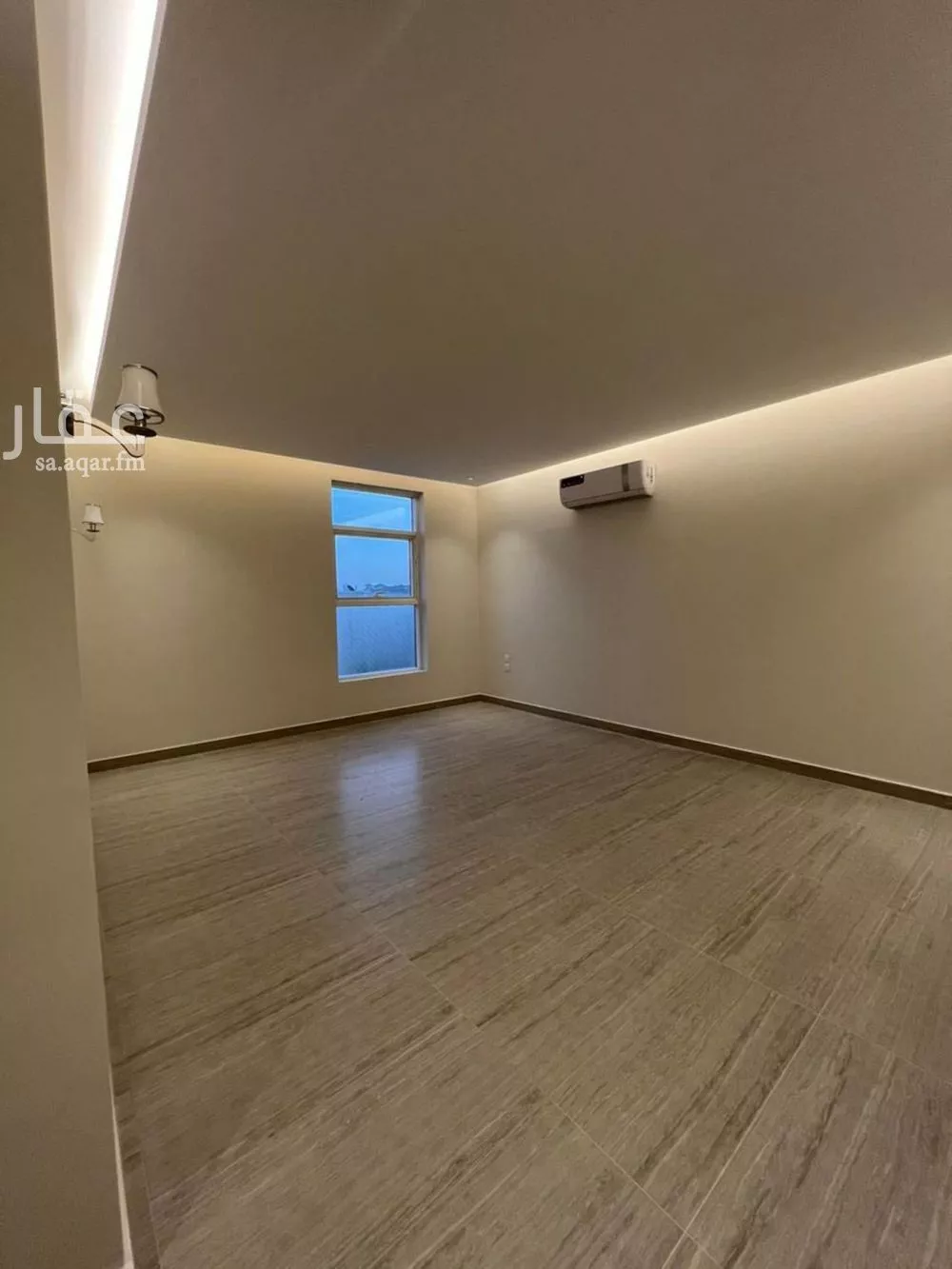 4 bedroom villa in King Fahd, Riyadh 5