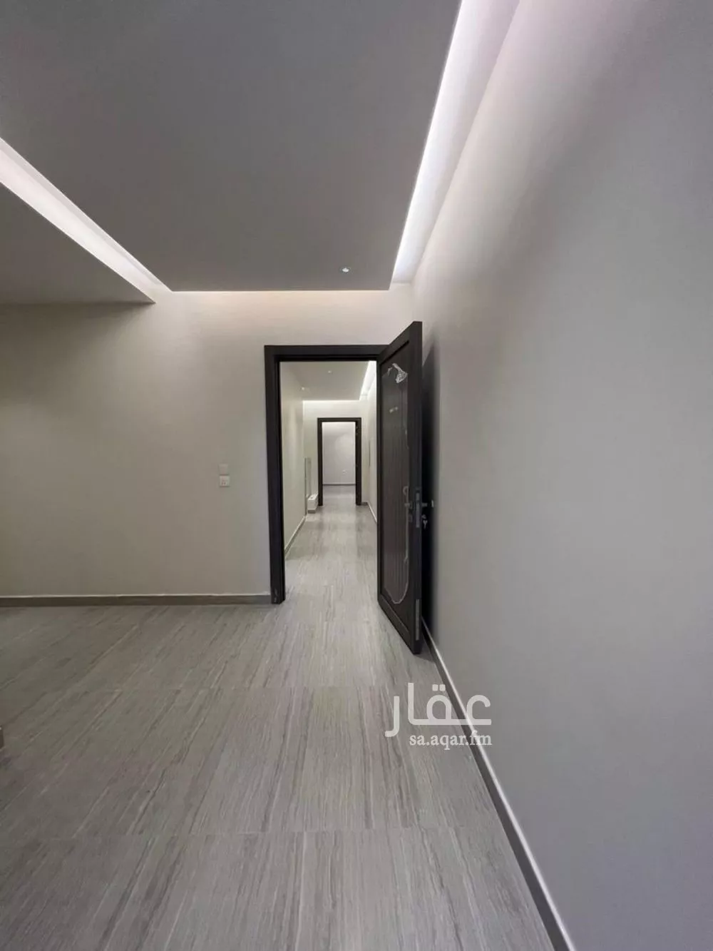 4 bedroom villa in King Fahd, Riyadh 10