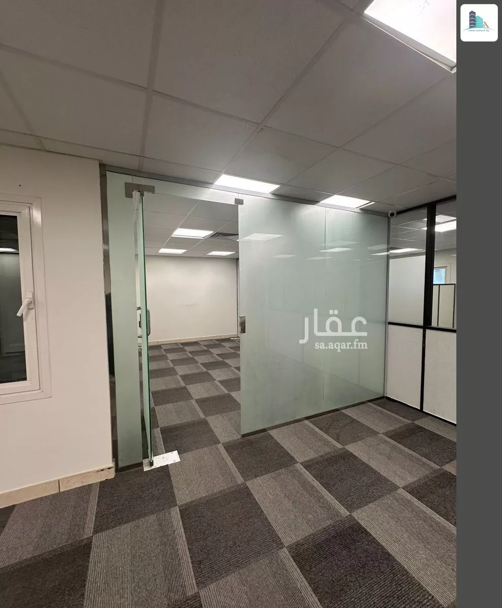 18 bedroom office in Al Olaya, Riyadh 7