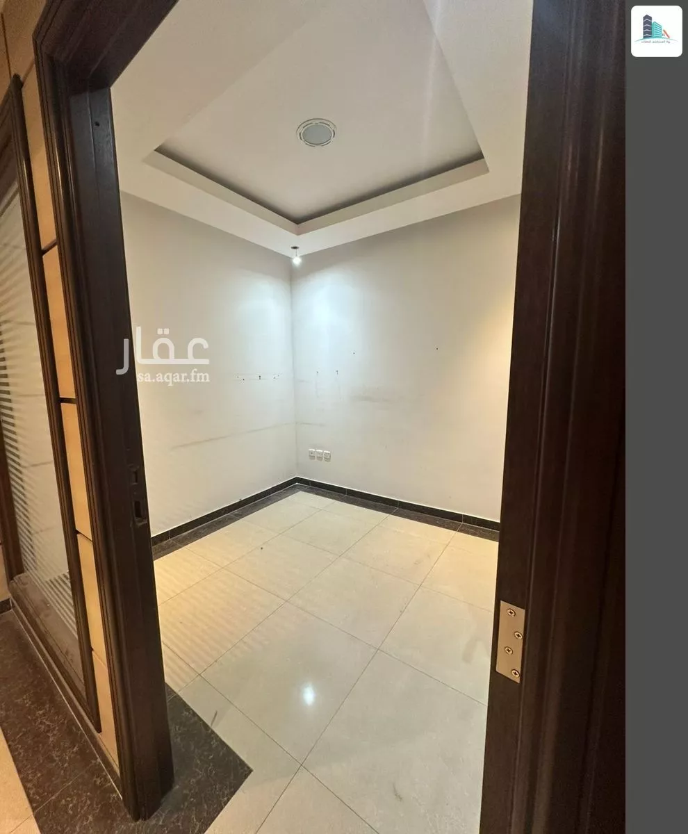 2160 sqm office in Al Olaya 5