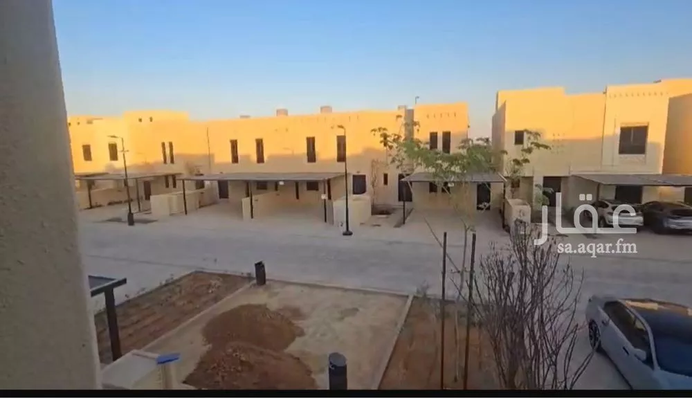 فيلا 4 غرف في المونسية 2