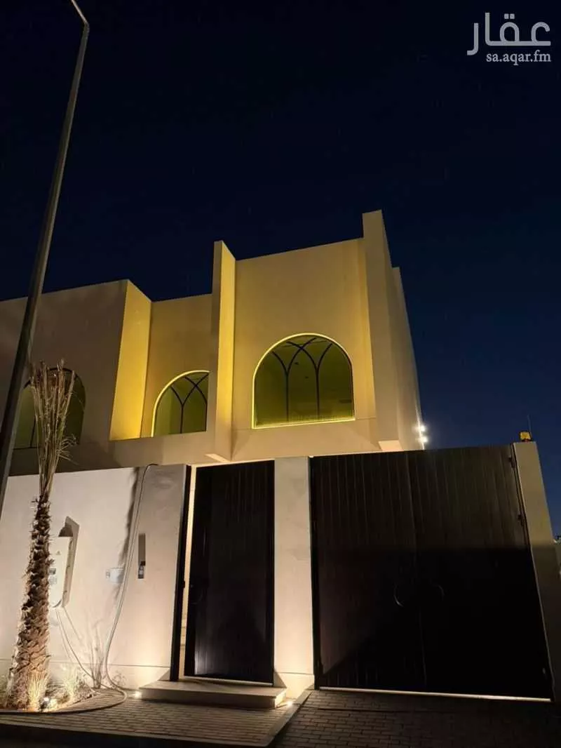 فيلا 5 غرف في العارض 2