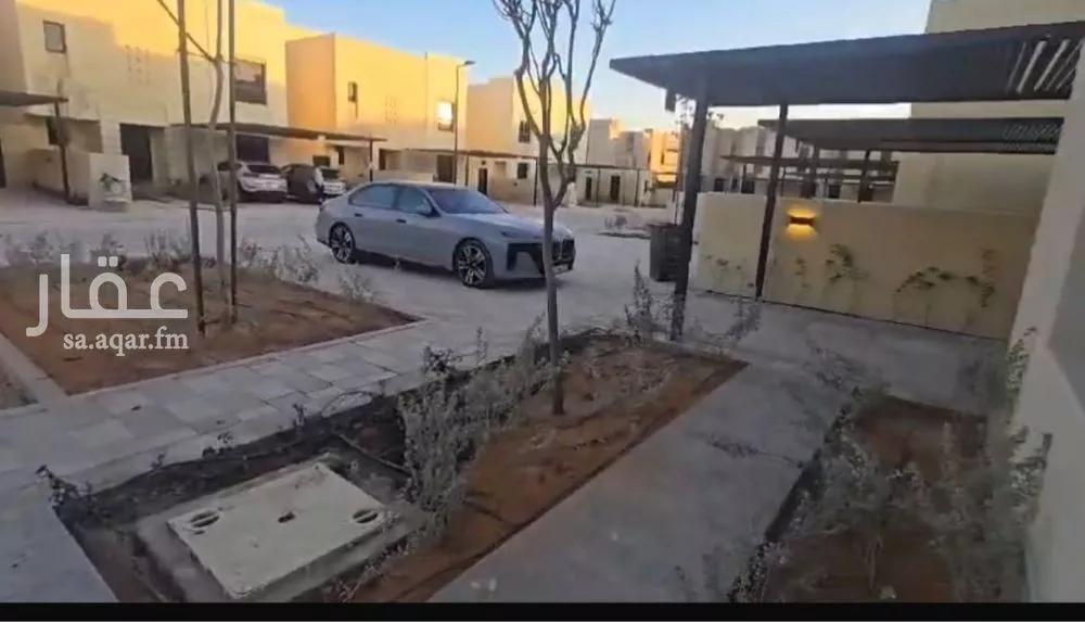 فيلا 4 غرف في المونسية 3