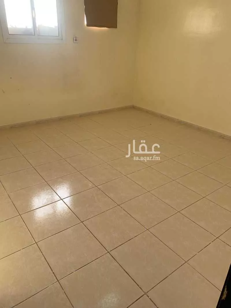 شقة 5 غرف في النظيم 3