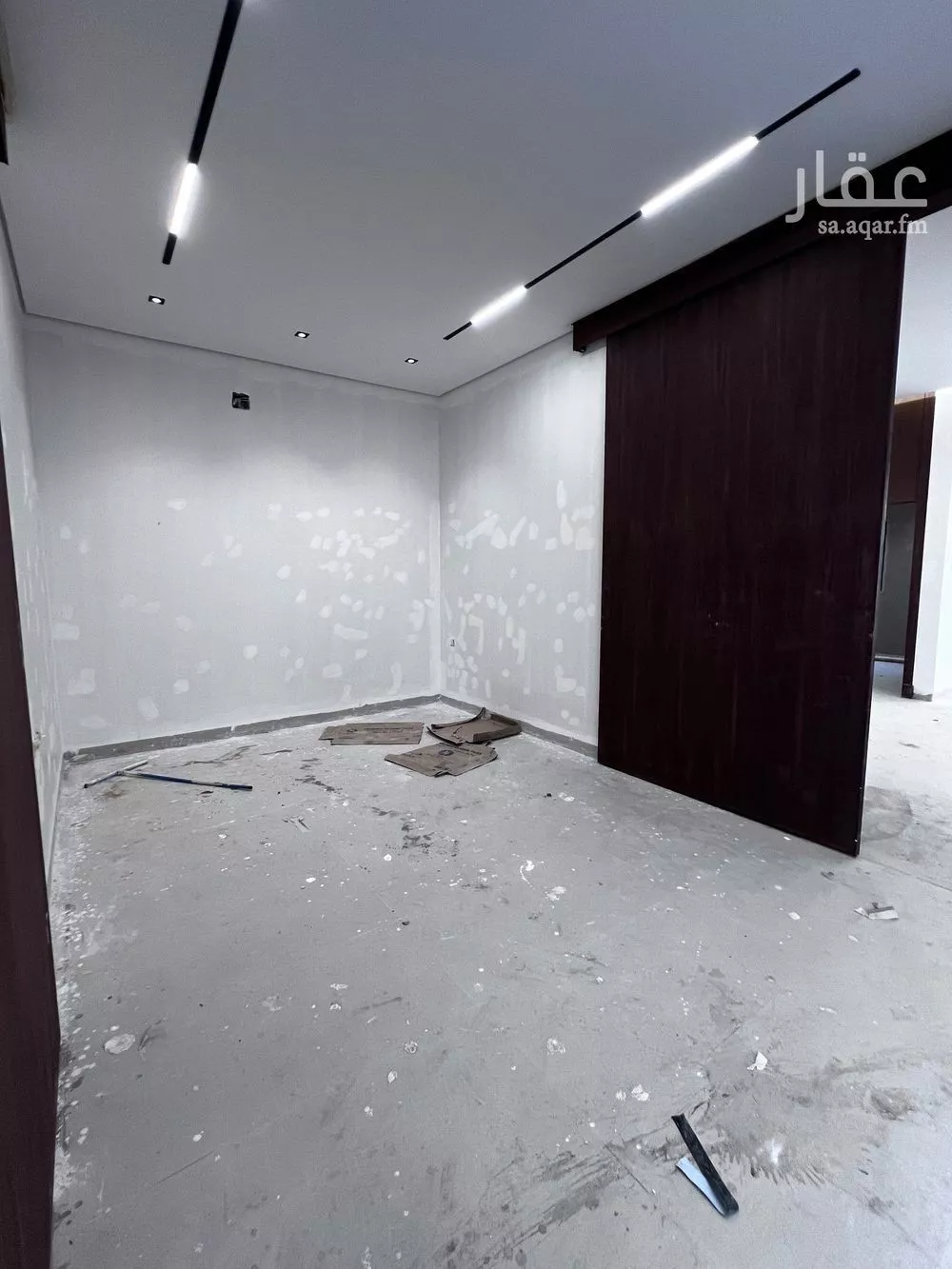 فيلا 4 غرف في الرمال 3