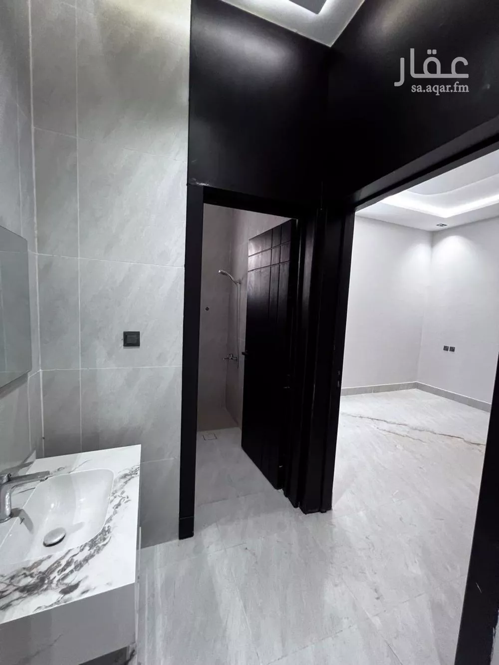 فيلا 3 غرف في طويق 5