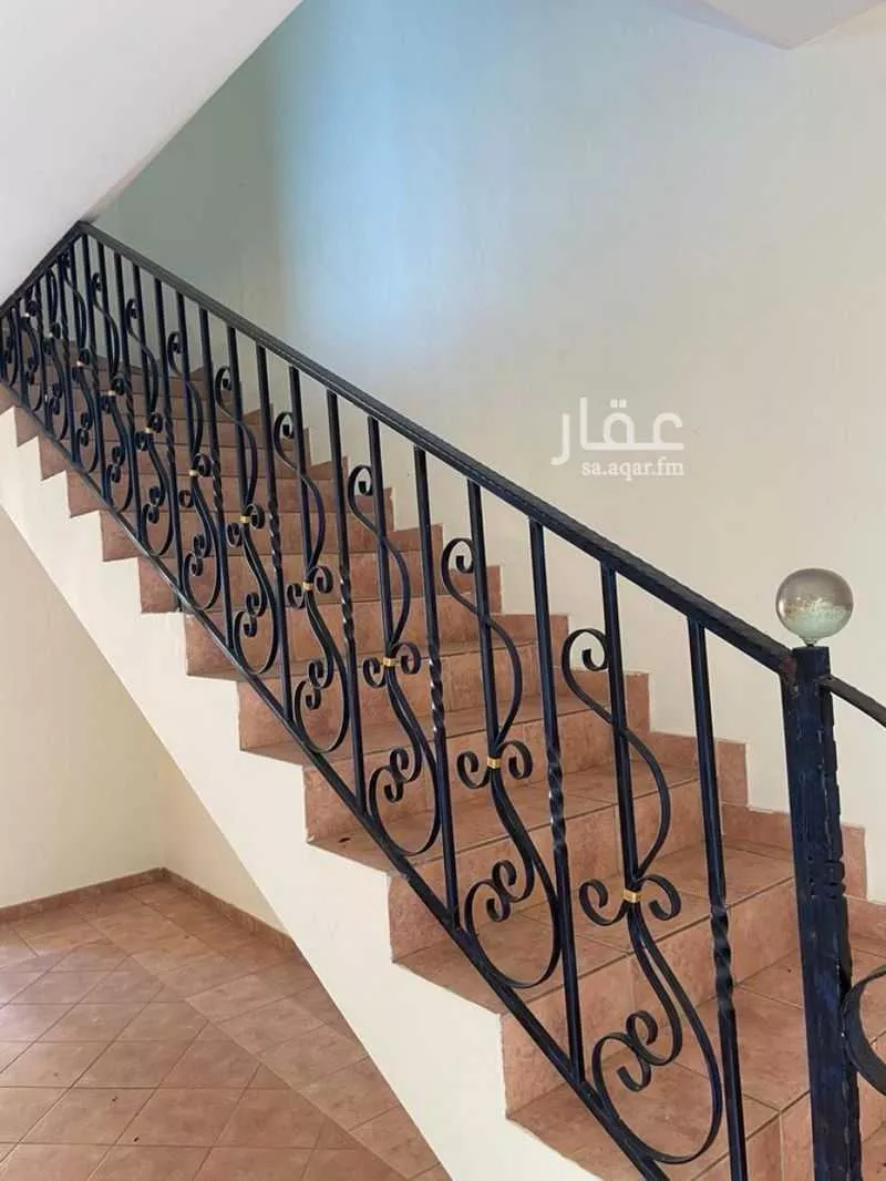 building in Al Ruwais, Jeddah 6