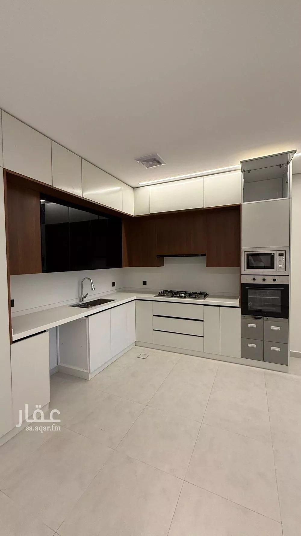 3 bedroom apartment in As Sadafah 5