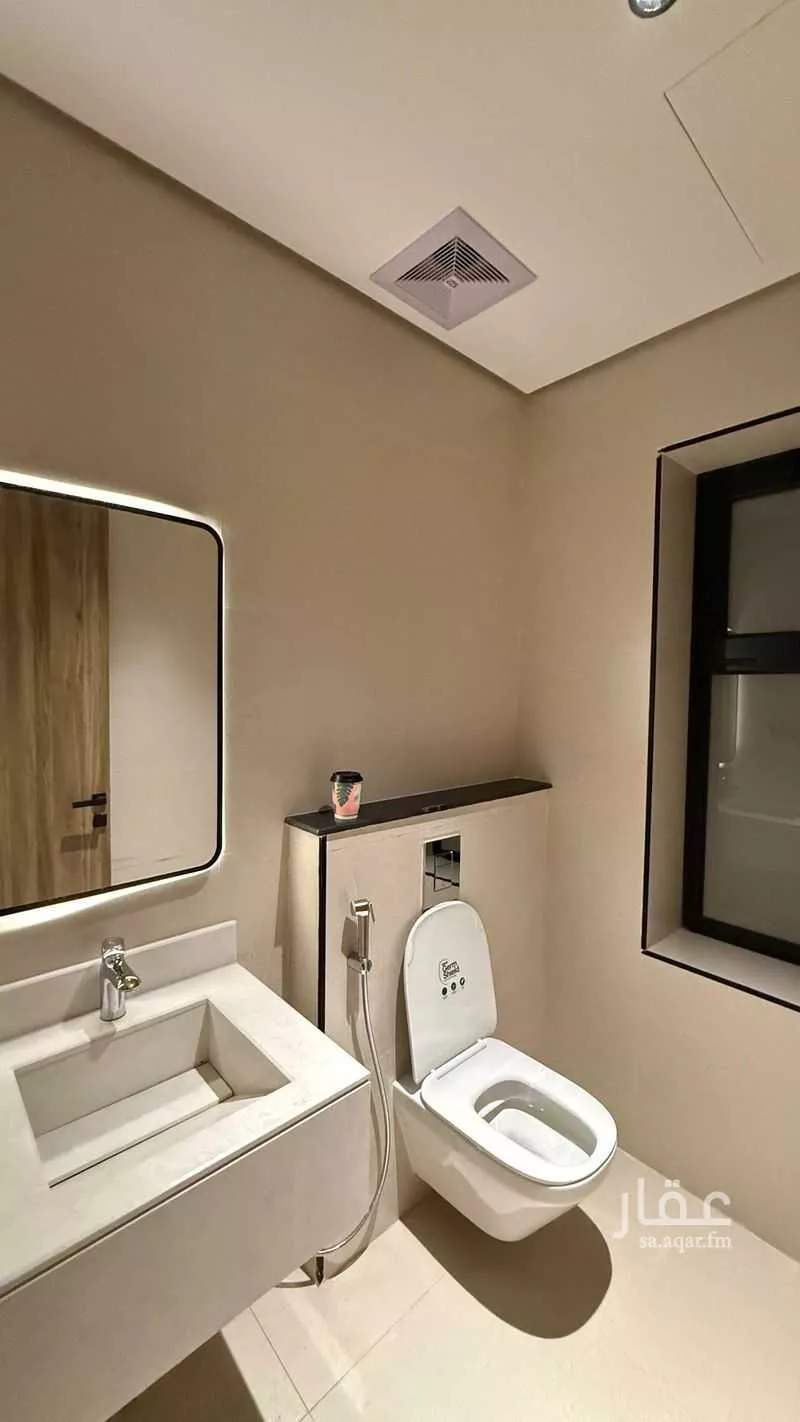 3 bedroom apartment in Ash Shati Al Gharbi, Eastern Province 5