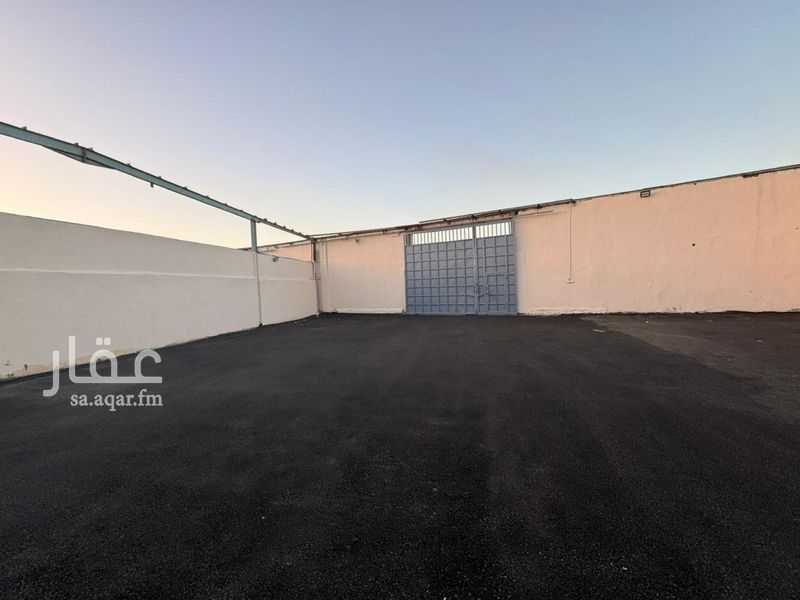 1 bedroom warehouse in Al Sorouriyah, Jeddah 13
