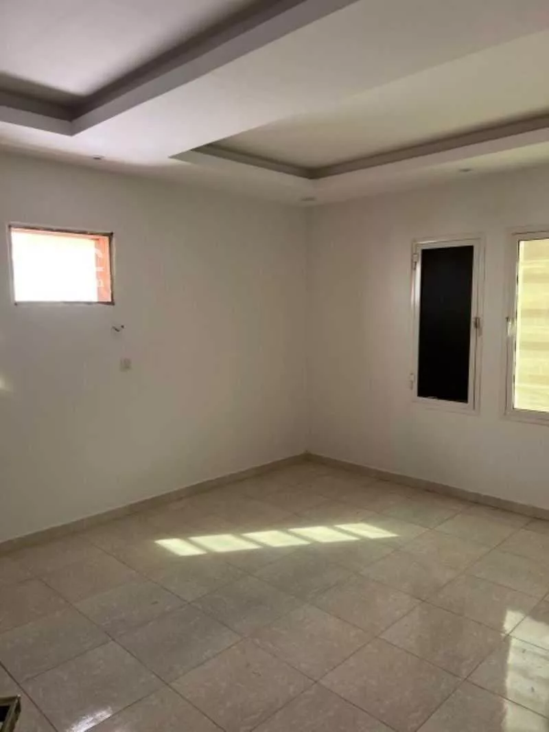 شقة 3 غرف في طويق 4