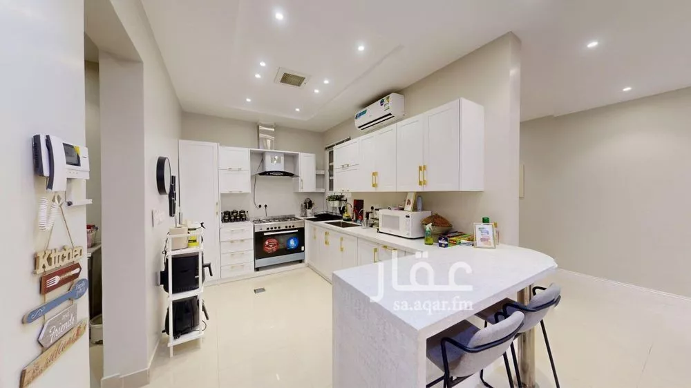 شقة 3 غرف في الملقا 3