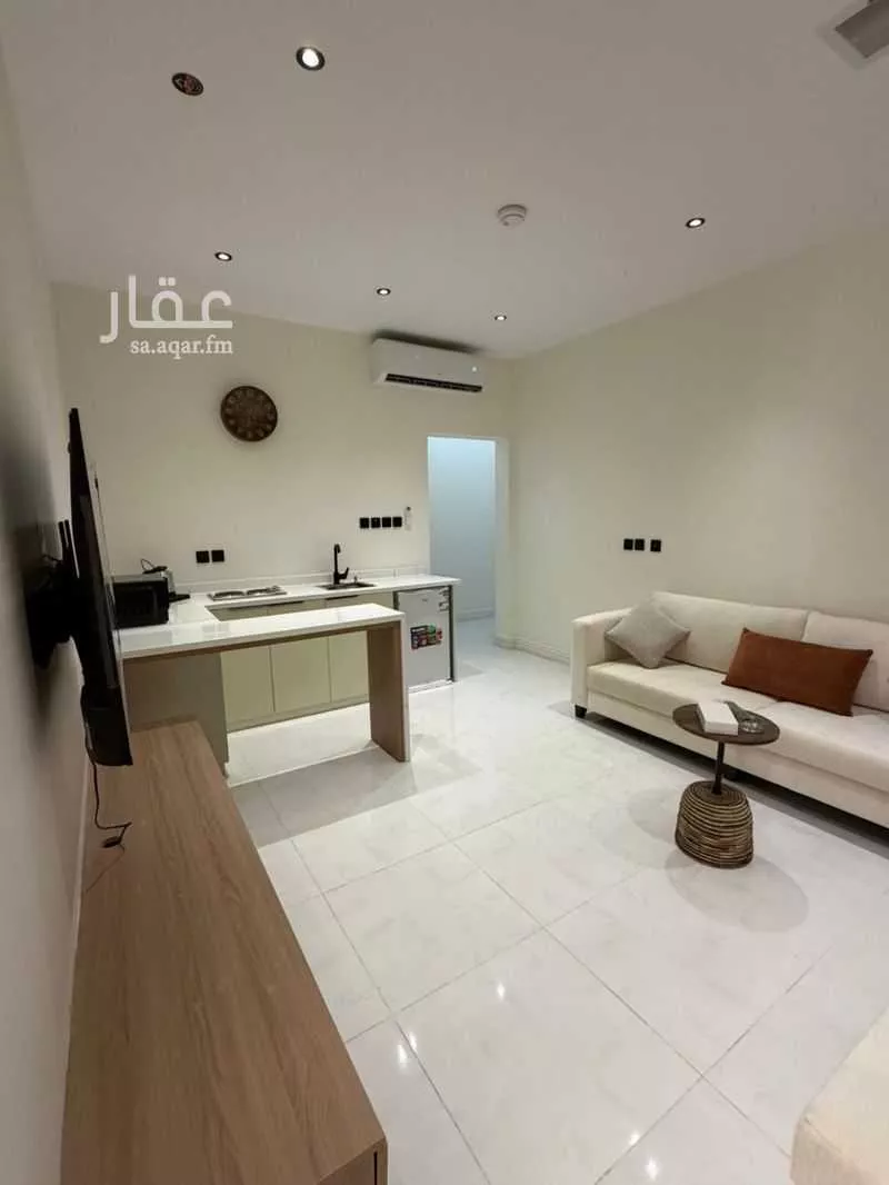 2 bedroom apartment in Al Iskan, Madinah 4