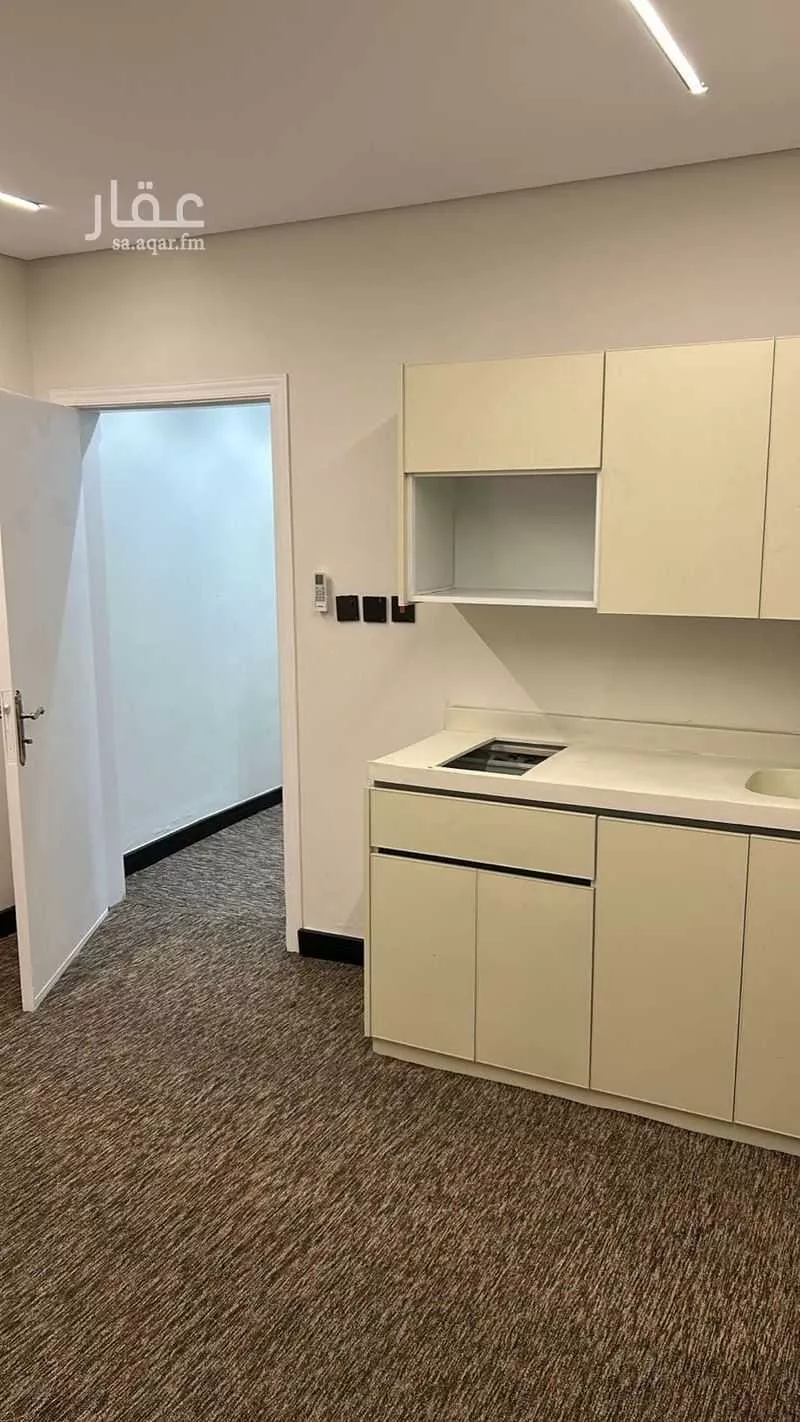 شقة 1 غرف في العقيق 5