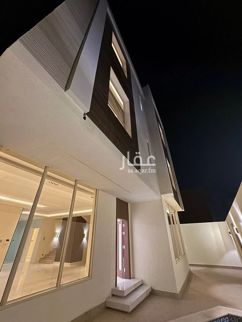 فيلا 5 غرف في الزمرد 3