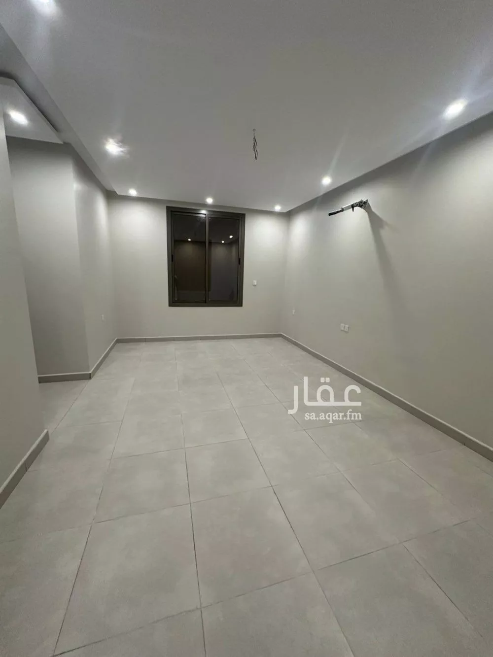 شقة 5 غرف في طيبة 2