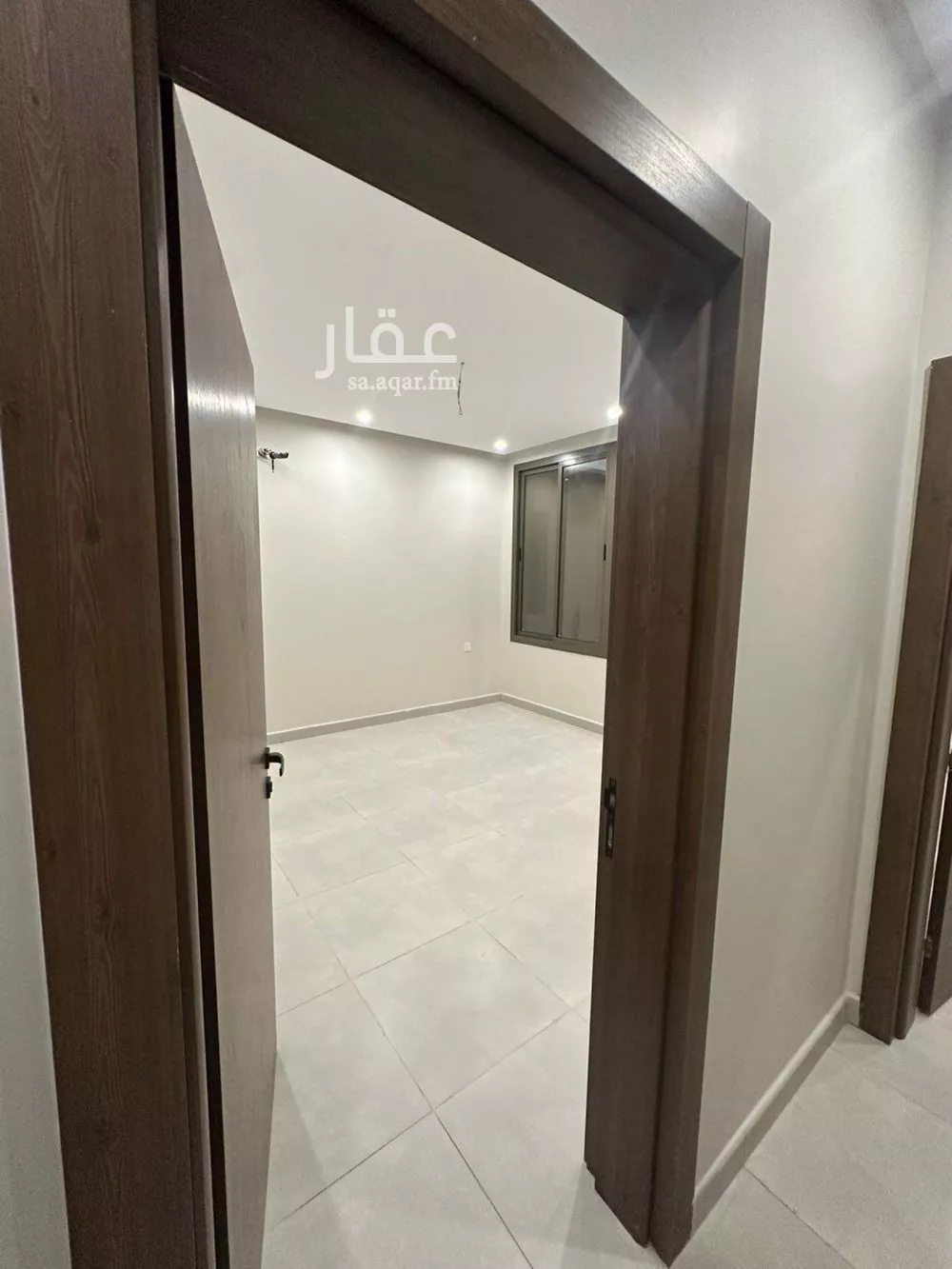 شقة 5 غرف في طيبة 3