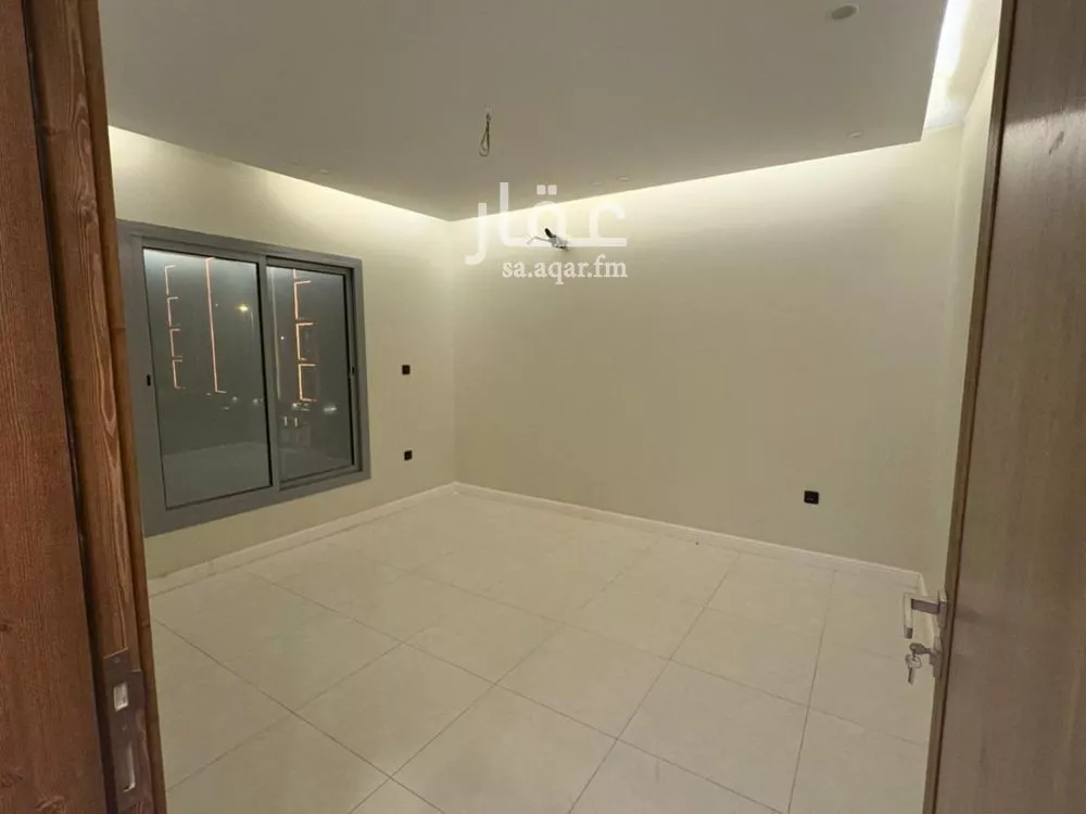 5 bedroom apartment in Al Sawari 3