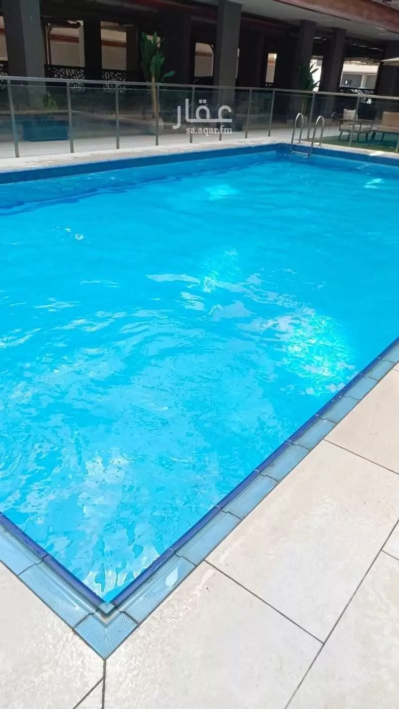 شقة 3 غرف في الحمرا 2