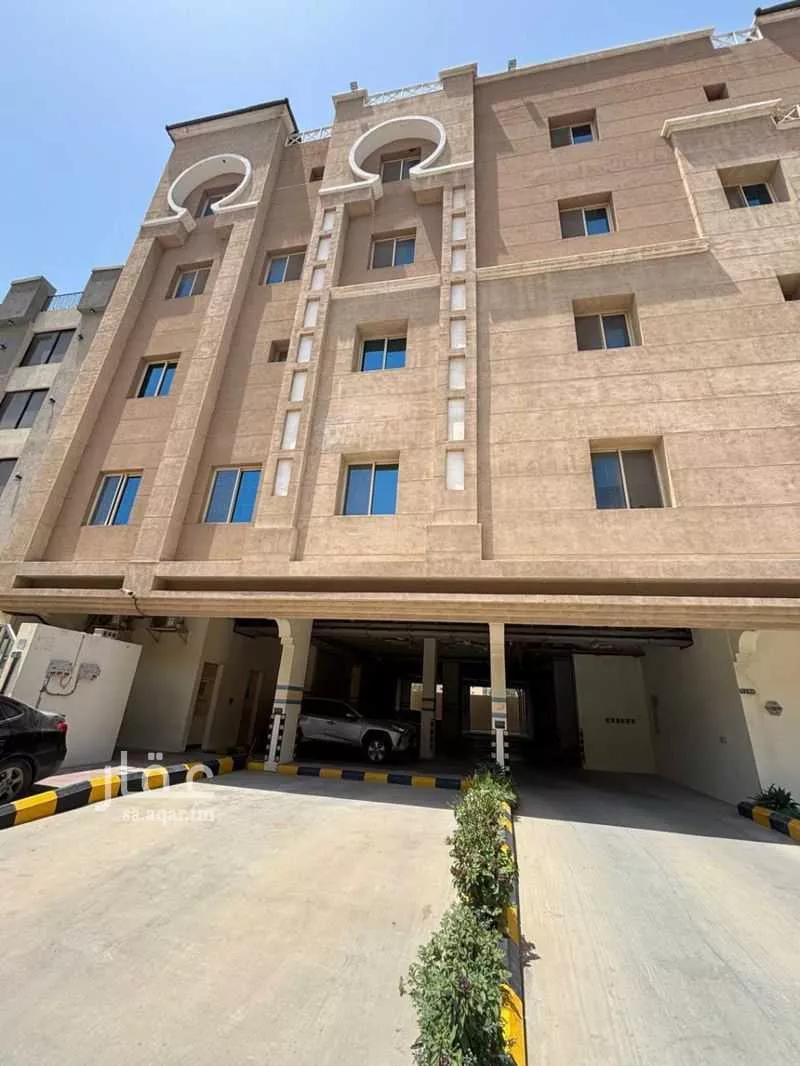 3 bedroom apartment in Al Hamra 4