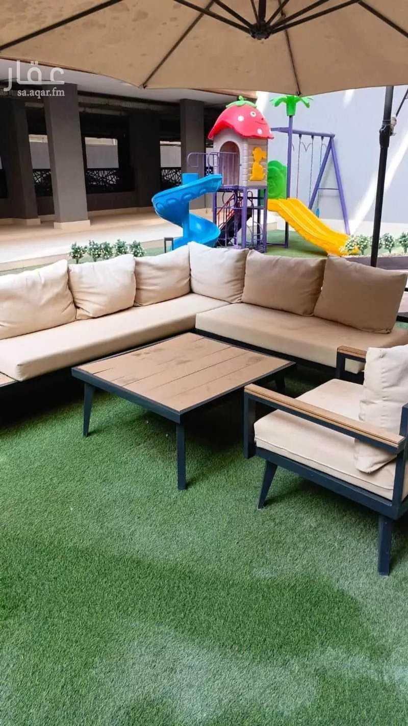 شقة 3 غرف في الحمرا 1