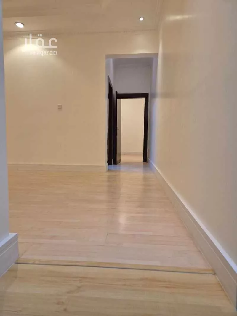 4 bedroom apartment in Al Murooj, Riyadh 4