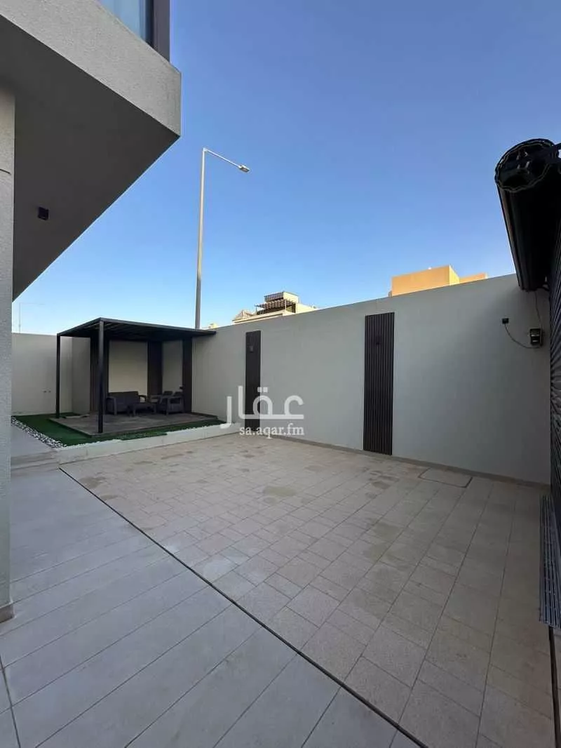 4 bedroom villa in Al Narjis 5