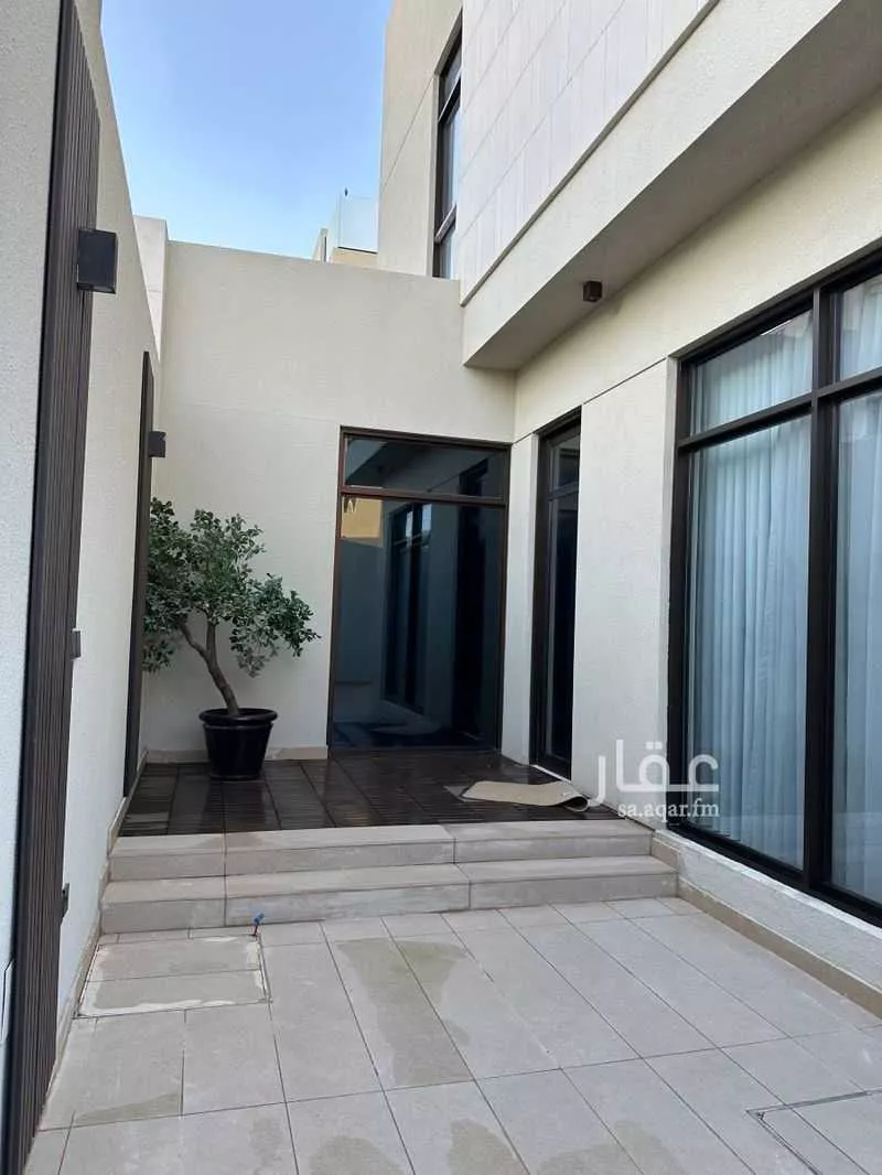 4 bedroom villa in Al Narjis 3