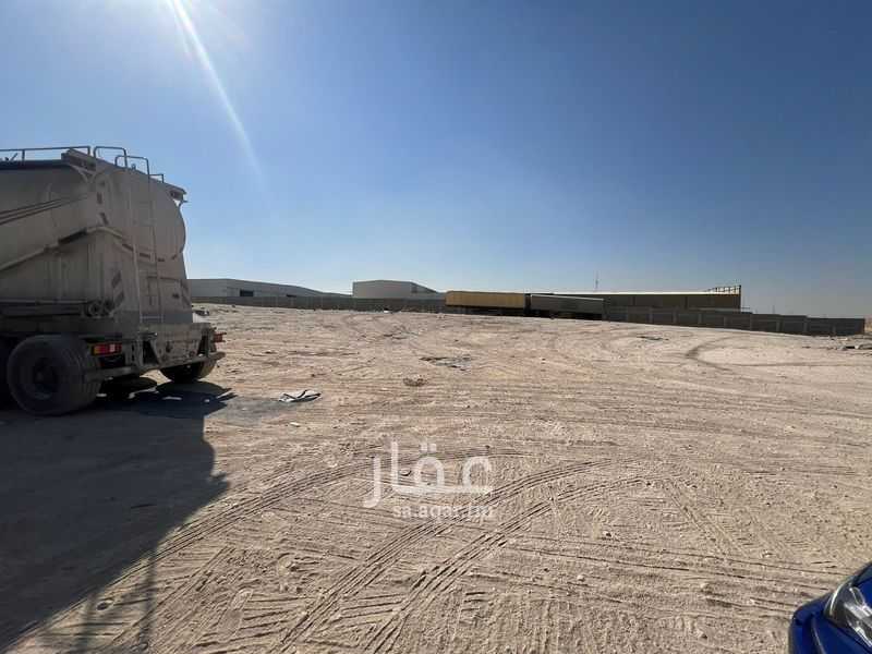 land in Al Manakh, Riyadh 2