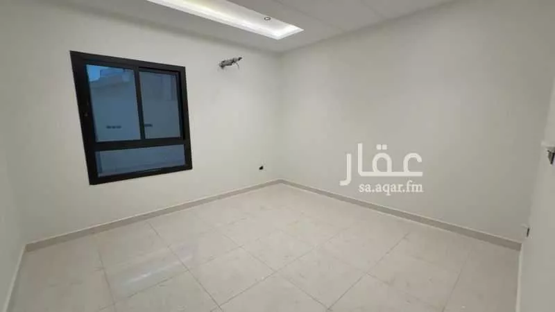 شقة 3 غرف في الريان 4