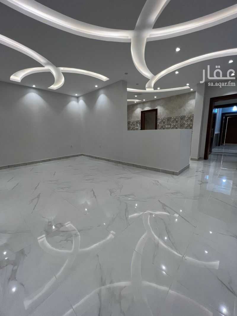 5 bedroom apartment in Al Safa, Jeddah 6