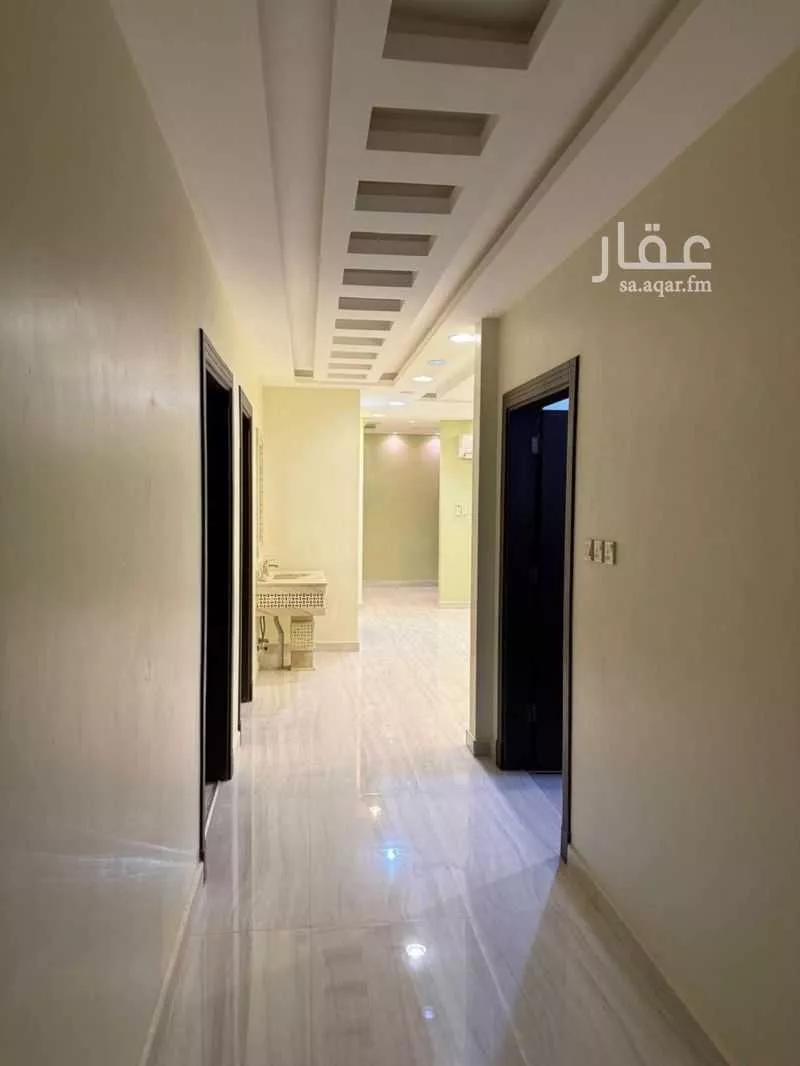 شقة 3 غرف في عرقة 1