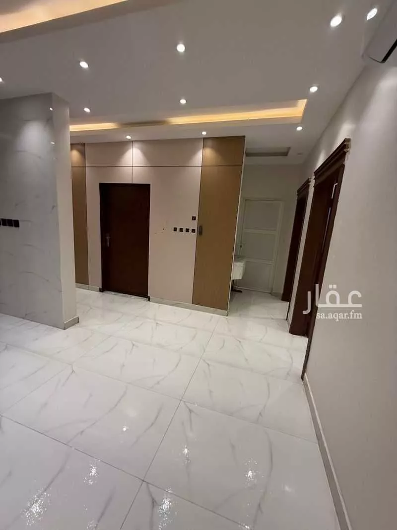 دور 3 غرف في العارض 3