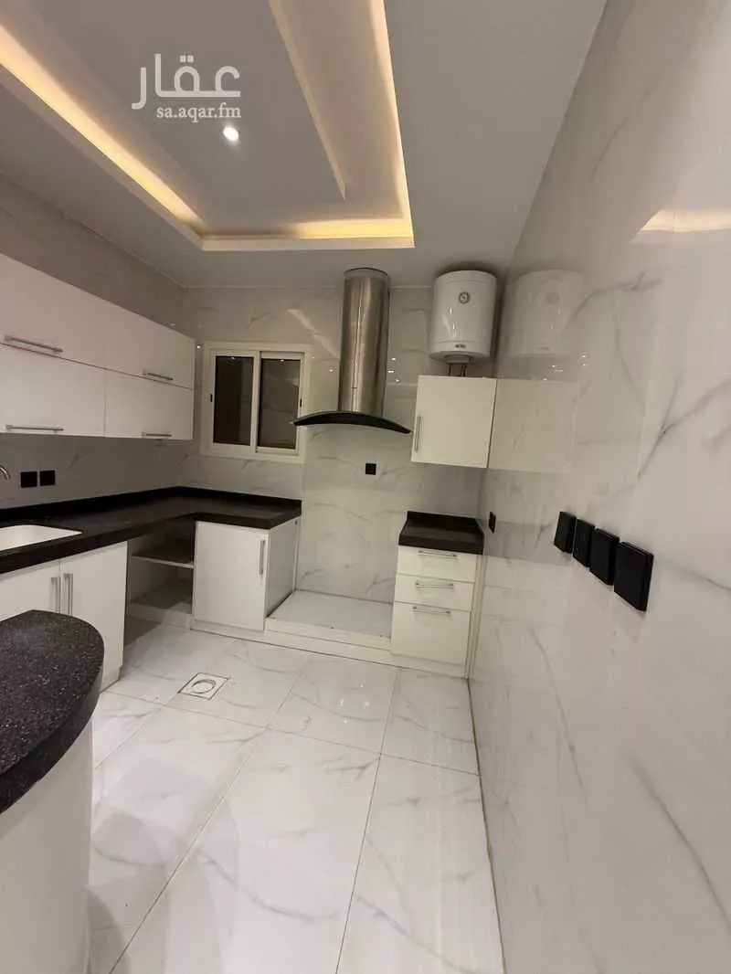 دور 3 غرف في العارض 4