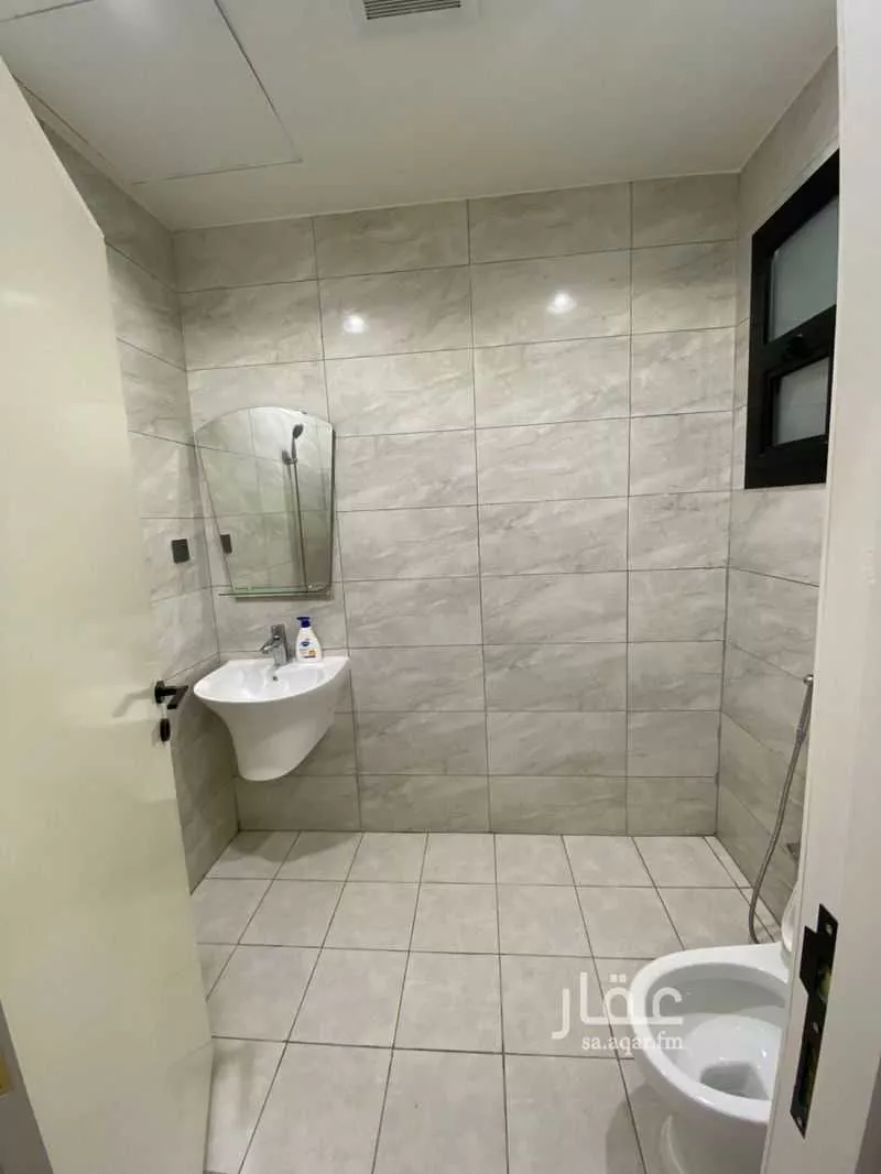 شقة 4 غرف في العارض 4