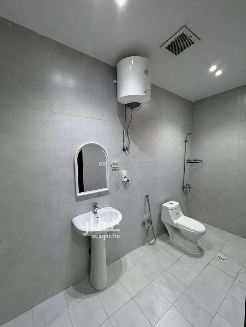 3 bedroom apartment in Al Rimal 5