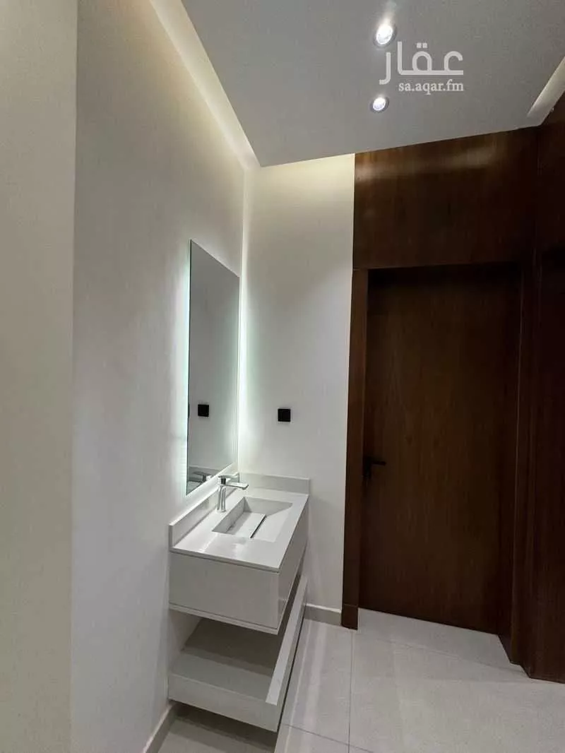 3 bedroom apartment in King Faisal, Riyadh 5