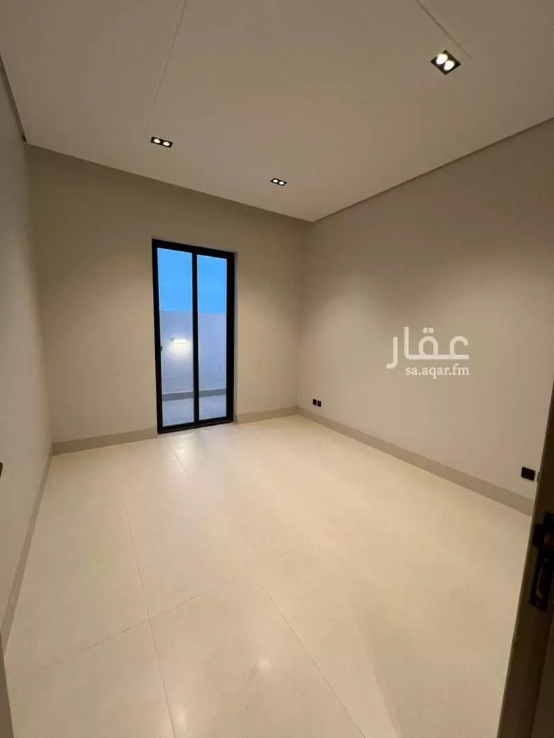 5 bedroom floor in Dahiat Namar 1
