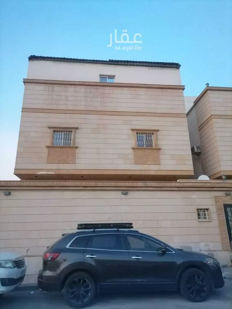 عمارة 300 م² في السنابل 3